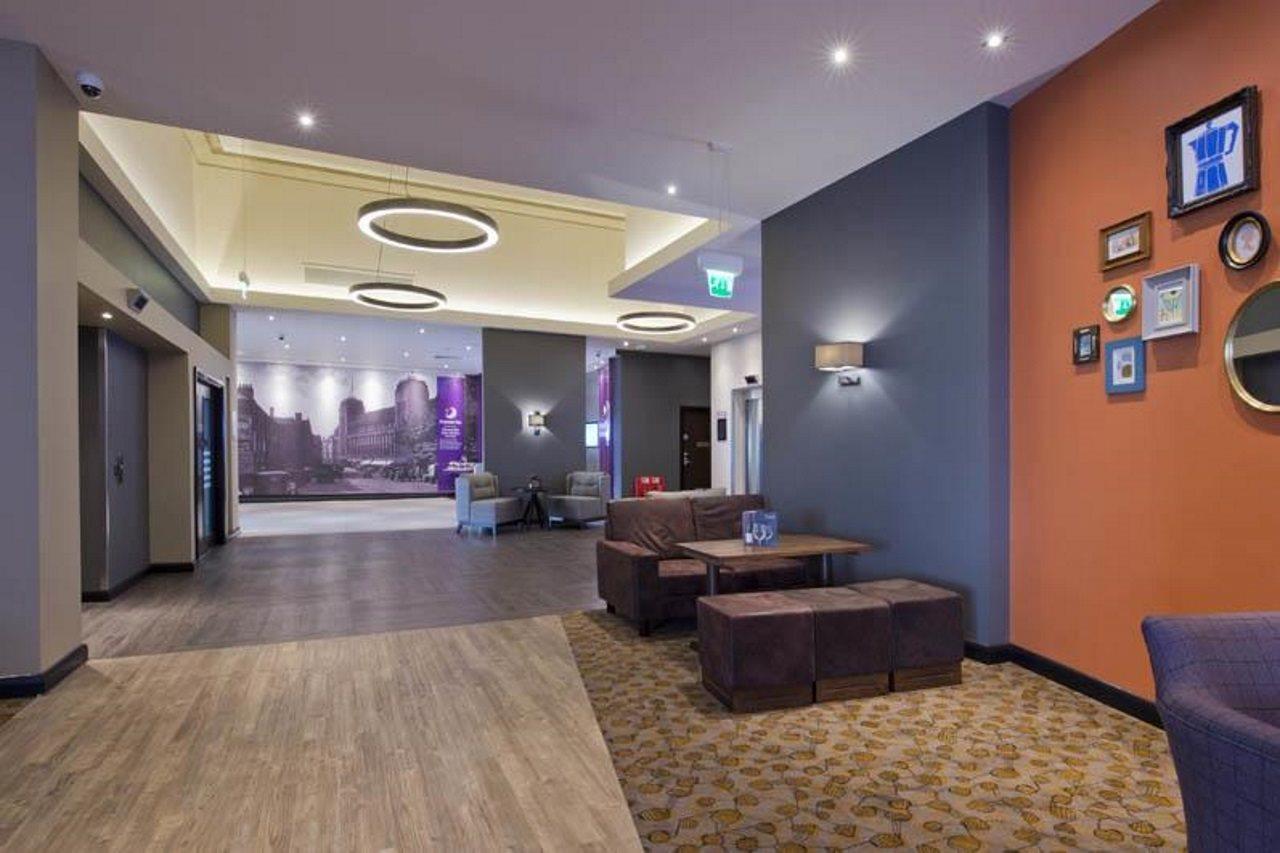 Premier Inn Newcastle City Centre Exterior photo
